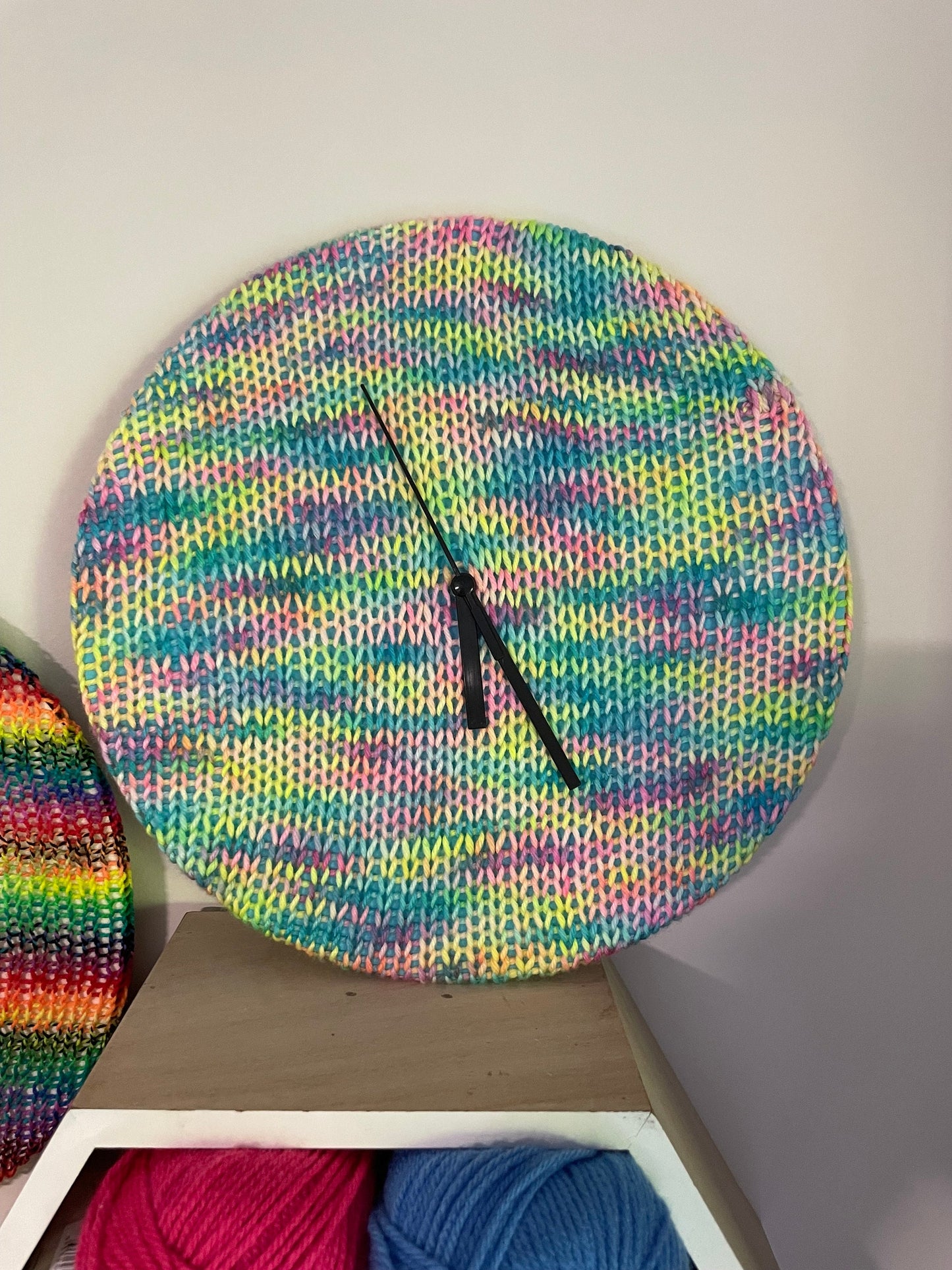 Knit O’Clock