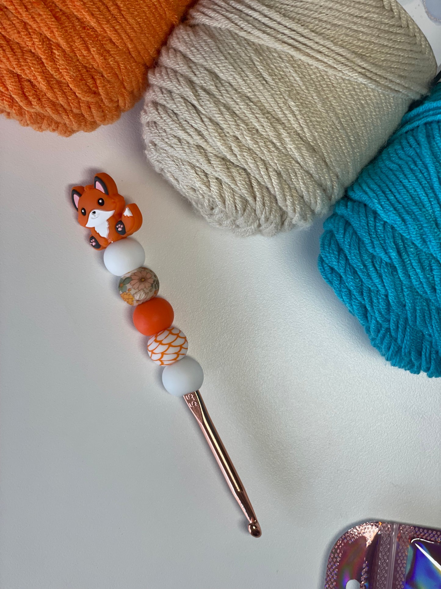 Orange/White Fox Crochet Hooks – Ergonomic Handmade Hook Set | Tall Foxes Merch