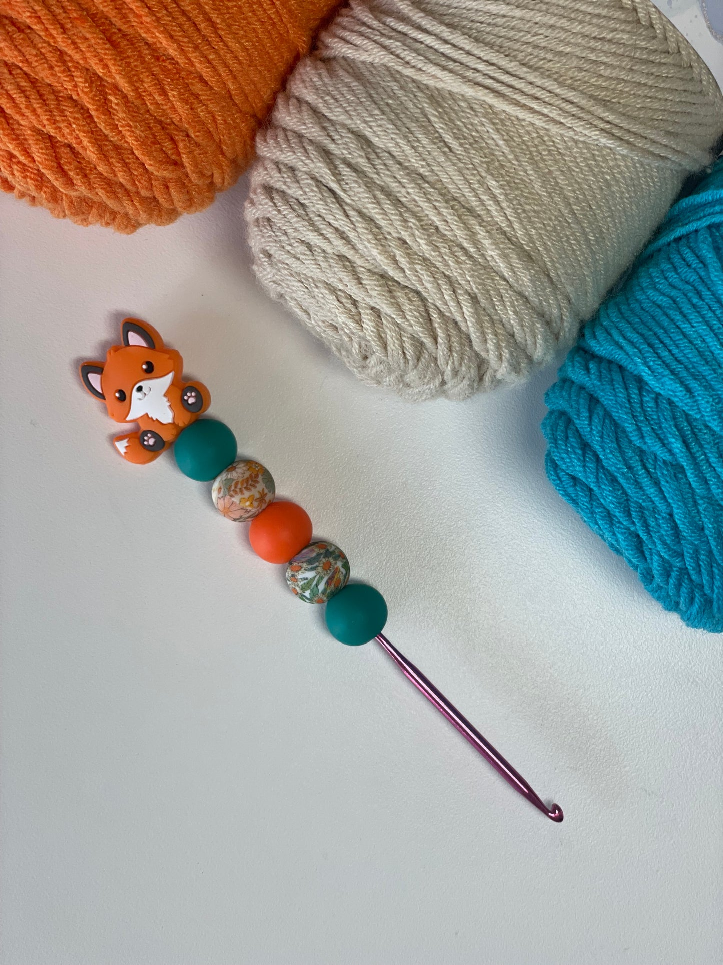 Orange/Blue Fox Crochet Hooks – Ergonomic Handmade Hook Set | Tall Foxes Merch