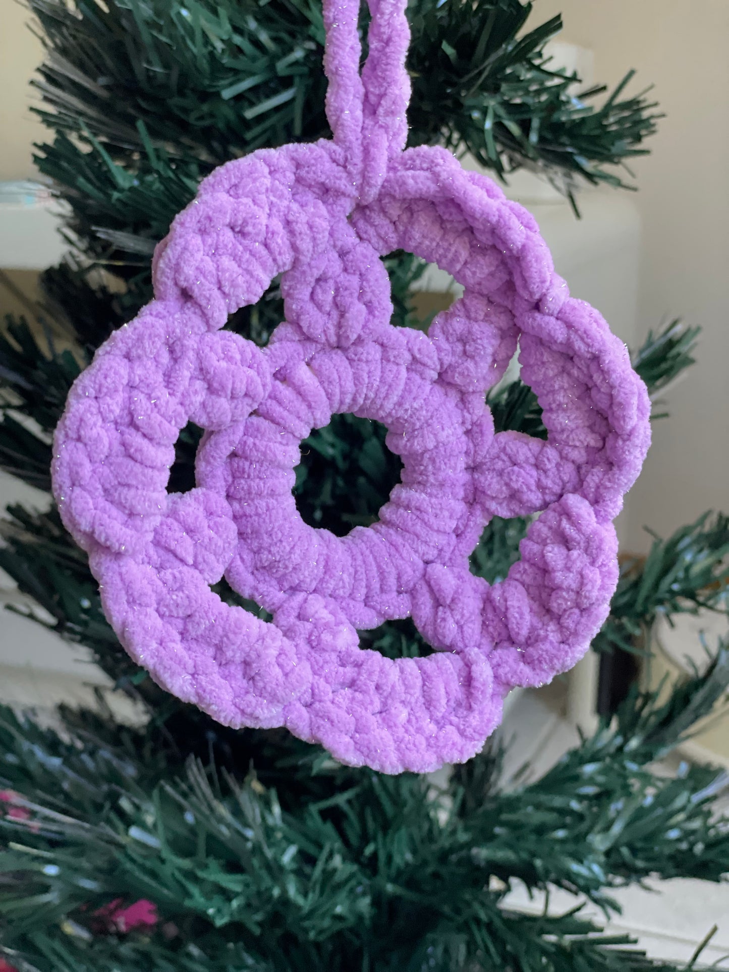 Plushy Christmas Loading Ornament