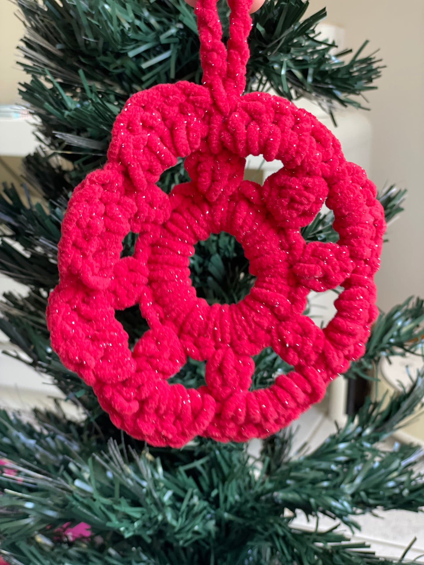 Plushy Christmas Loading Ornament