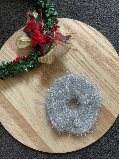 Tinsel Scrunchie – Festive Hair Tie in 6 Colours