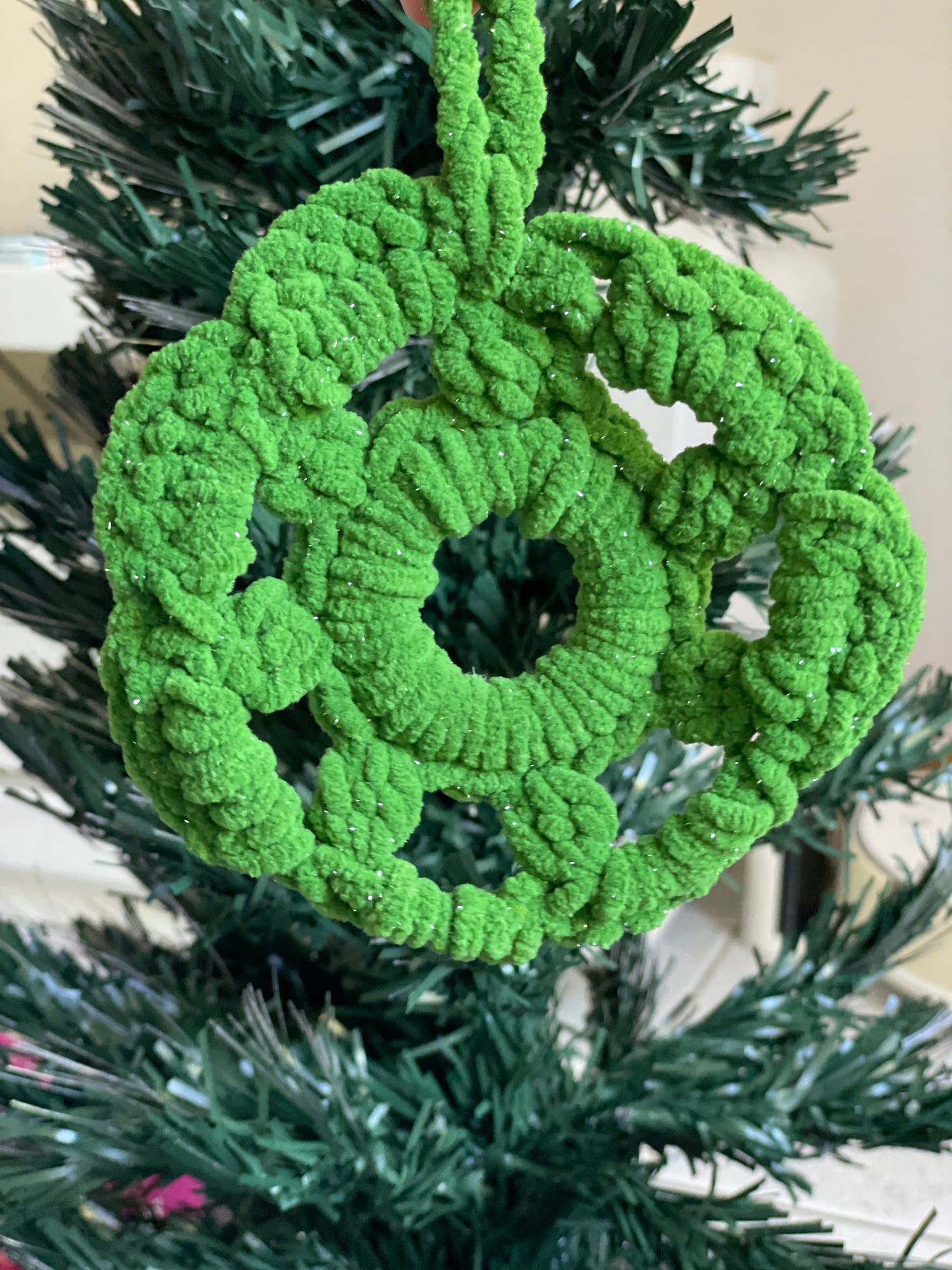 Plushy Christmas Loading Ornament